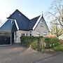 Spacious Holiday Home Close to the sea