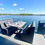 Houseboat Mookerplas With a View
