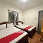 OYO 75466 13 Coins Bang Yai Hotel