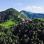 Avulot Mountain Resort Hotel