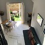 Wimbledon - Apartment - Sleeps 2 -private Entrance