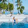 Orient Beach Hotel