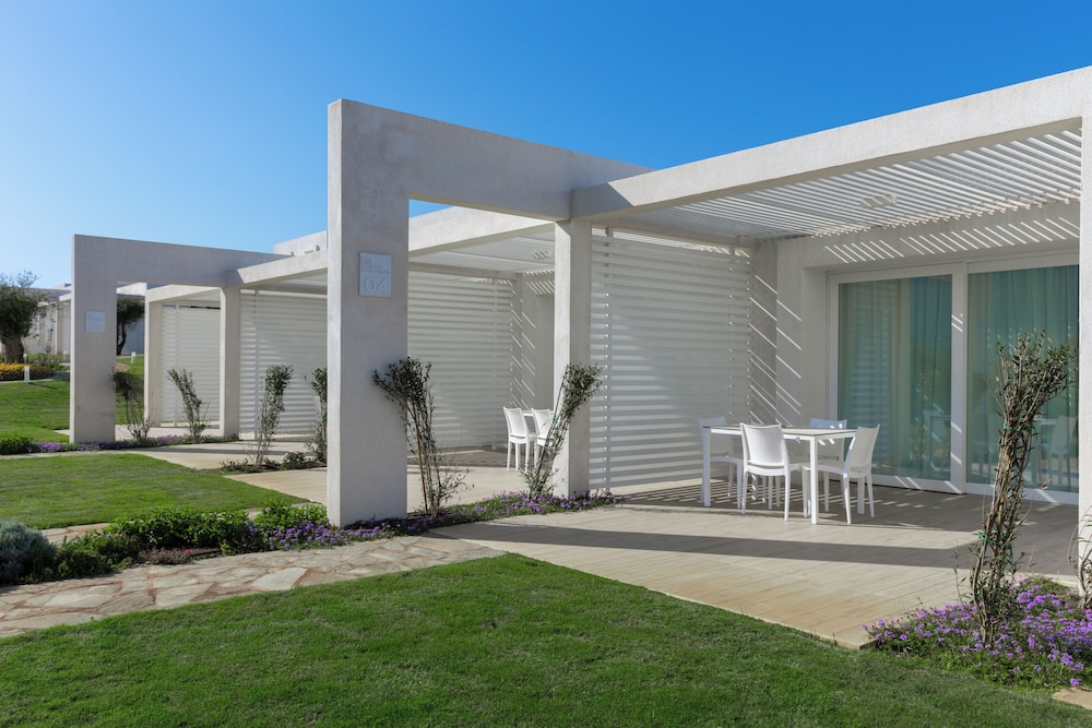 Stunning Capo Falcone Charming Apartments Near La Pelosa