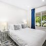 Uhost AI 1BR With Marble Accents Patio
