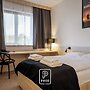 Hotel Dworski Galaktyczny Park