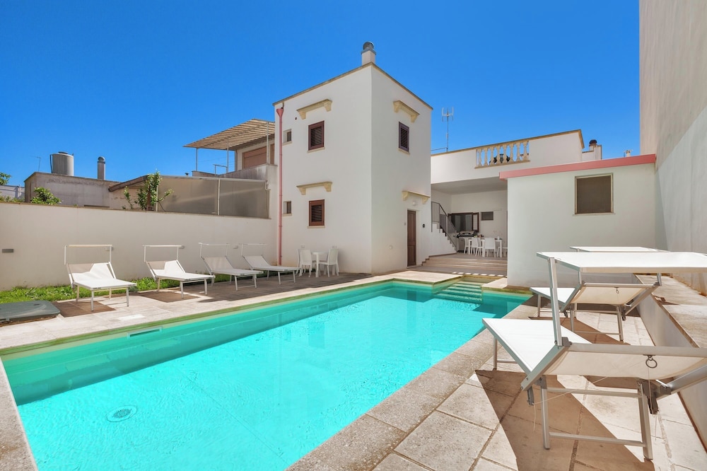 3973 Villa Ketty by Barbarhouse
