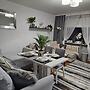 Lovely Apartment in Zyrardow, 10 min to Suntago Free Parking