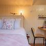 Shepherdshut-hot Tub-cotswolds-petfriendly