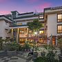 Uma Residence & Suites