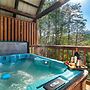 Minutes From Parkway I Private I Views I Hot tub