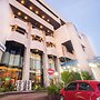 ADIKA HOTEL BAHTERA