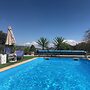 3 Bed Lodge - Sleeps 6 - Pool - Terrace - Parking