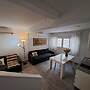 Cozy Apartment up to 6 Persons 3 min to Metro