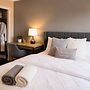 Tuscan Ridge Guesthouse Calgary West