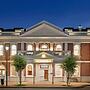 The Clements Hotel