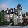 The Underwood-Hale House