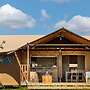 Nice Tent Lodge With Bathroom, Near a Lake