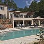 Villa in Le Plan-de-la-tour With Pool
