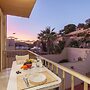 Merill Pool and Sea Charming Apart 5
