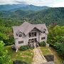 Awe-inspiring Estate w Pool Theater Fire Pit