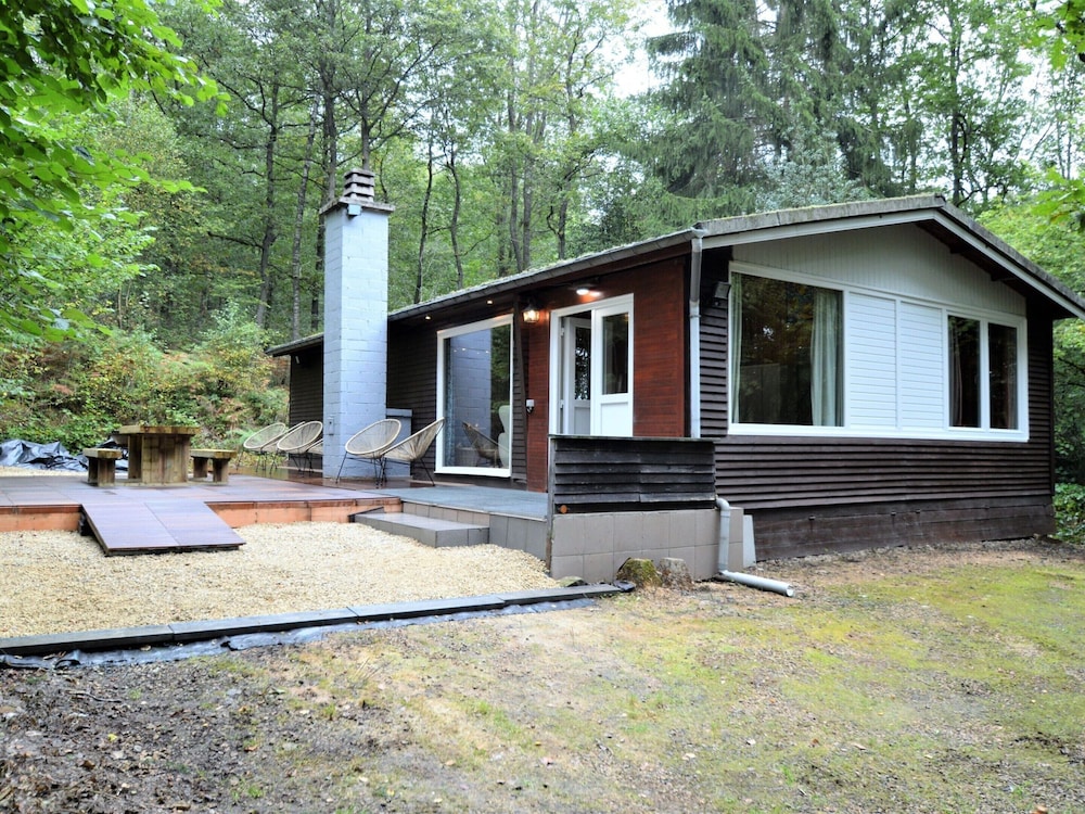 Cozy Chalet With Barbecue