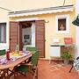 Cretan Magnolia Gem - Smari Cozy Getaway