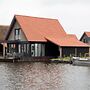 Villa by Weerribben Park