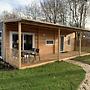 Charming Chalet 2 km. of the Efteling