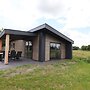 Chalet With Shared Pool Near Giethoorn