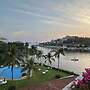 Marina-access Apartment in Peaceful Ixtapa