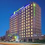 Holiday Inn Express Qingdao Hongdao Station by IHG