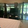 Beachfront House Punta uva