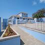 Azores Book Hotel