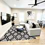 The Loft at Park Place - 3rd Floor Walk up King and Queen Beds Fast Wi