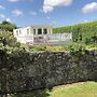 2br-garden-freeparking-charitydonation