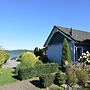 House With Private Beach by the Lake, Whirlpool