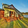 Holiday Home on the Lake Shore, Boat Included