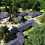 Apartment in Forges les Eaux With Garden