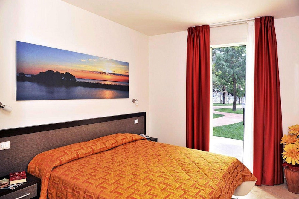 Club Village & Hotel Spiaggia Romea, Lido Delle Nazioni