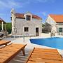 Stone House in Makarska With Pool & Mountain View