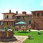 Country House in Chiusdino With Panoramic Views