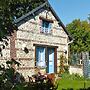 Cottage Near Etretat Cliffs With Private Garden