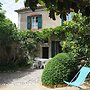 Charming Provencal Holiday Home With Garden