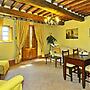 Estate in Monte Serra With Pool & Olive Views