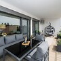 Fully equipped apartments with Terraces, Free garage parking, Netflix 