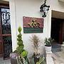 WR BOUTIQUE HOTEL