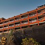 Mares Suites by Angra Beach