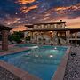 Vila Amyra With Pool