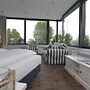 Acqua Strande Yachthotel & Restaurant