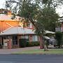Red Cliffs Colonial Motor Lodge